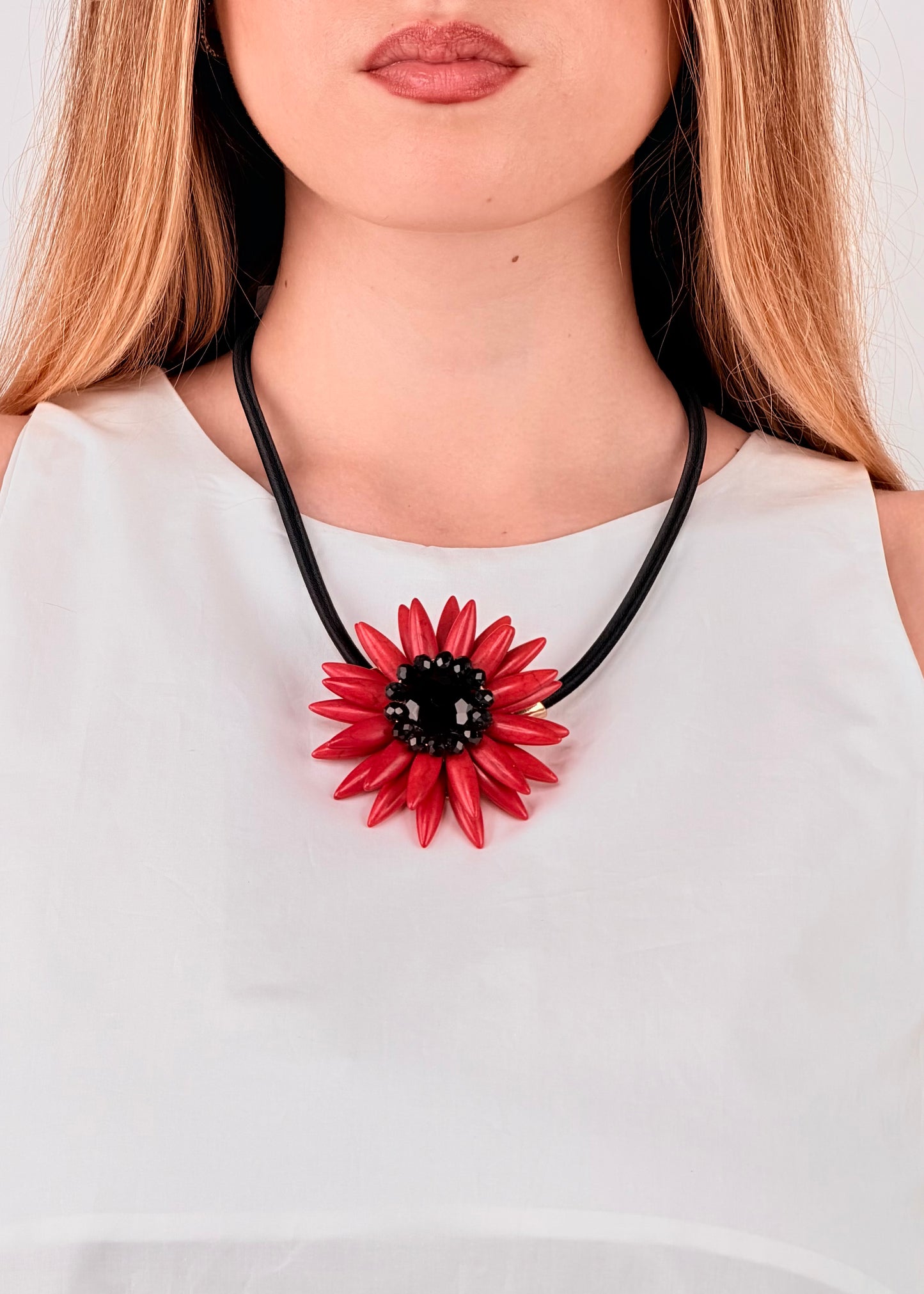 CLN • COLLANA PENDENTE FIORE