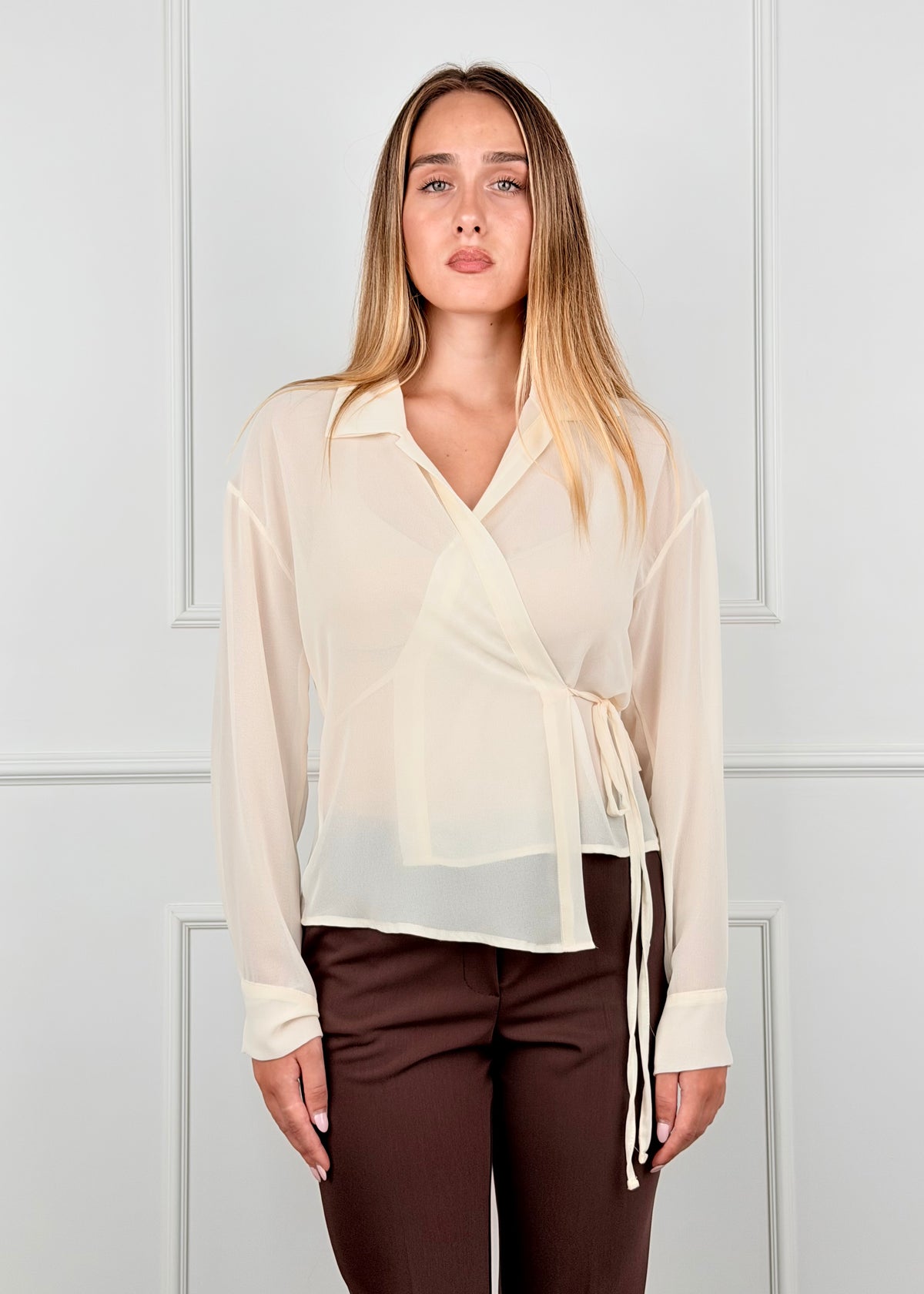 A8879 - CAMICIA IN CREPE DI VISCOSA