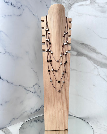 CLN33 COLLANA MULTIFILO CON PERLINE