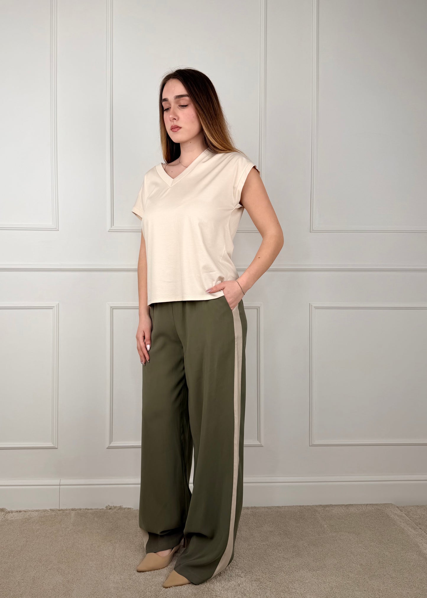 26P4584 - TENSIONE IN PANTALONE IN CUPRO DI VISCOSA