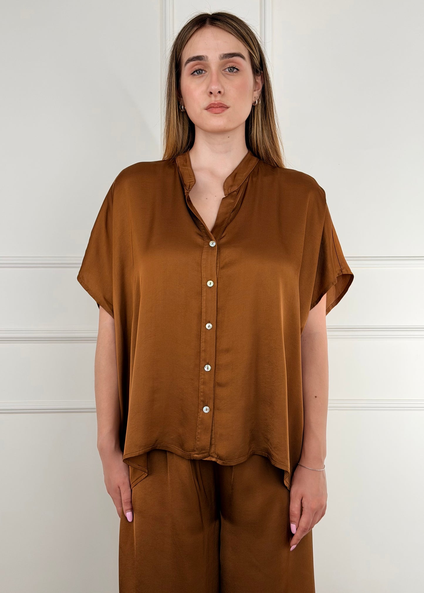 F5039C05QPE26 - TENSIONE IN CAMICIA IN VISCOSA