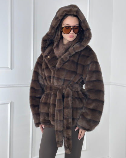 GC88213 - ECOFUR CON CINTURA E CAPPUCCIO