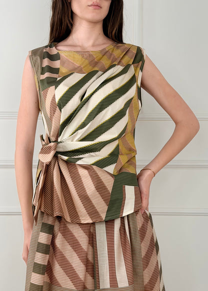 5867 - BLUSA FANTASIA GEOMETRICA