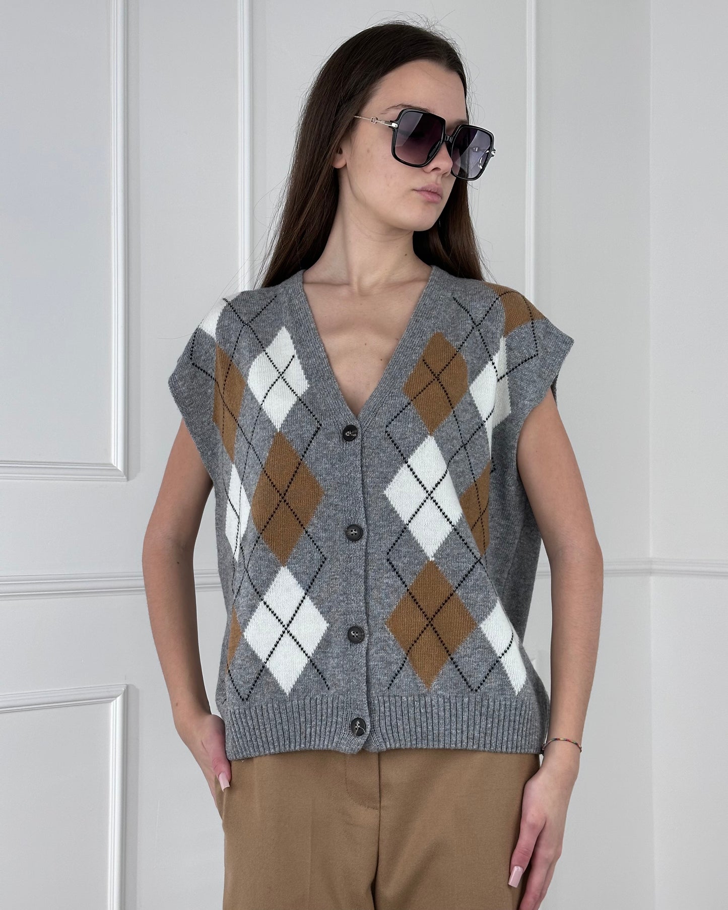 D90111 - TENSIONE IN GILET ROMBI